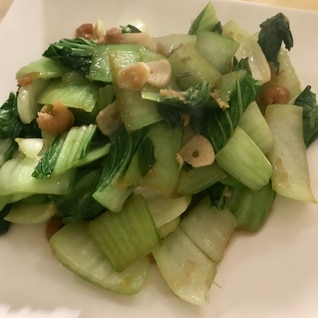 清炒小油菜　チンゲン菜の炒め物